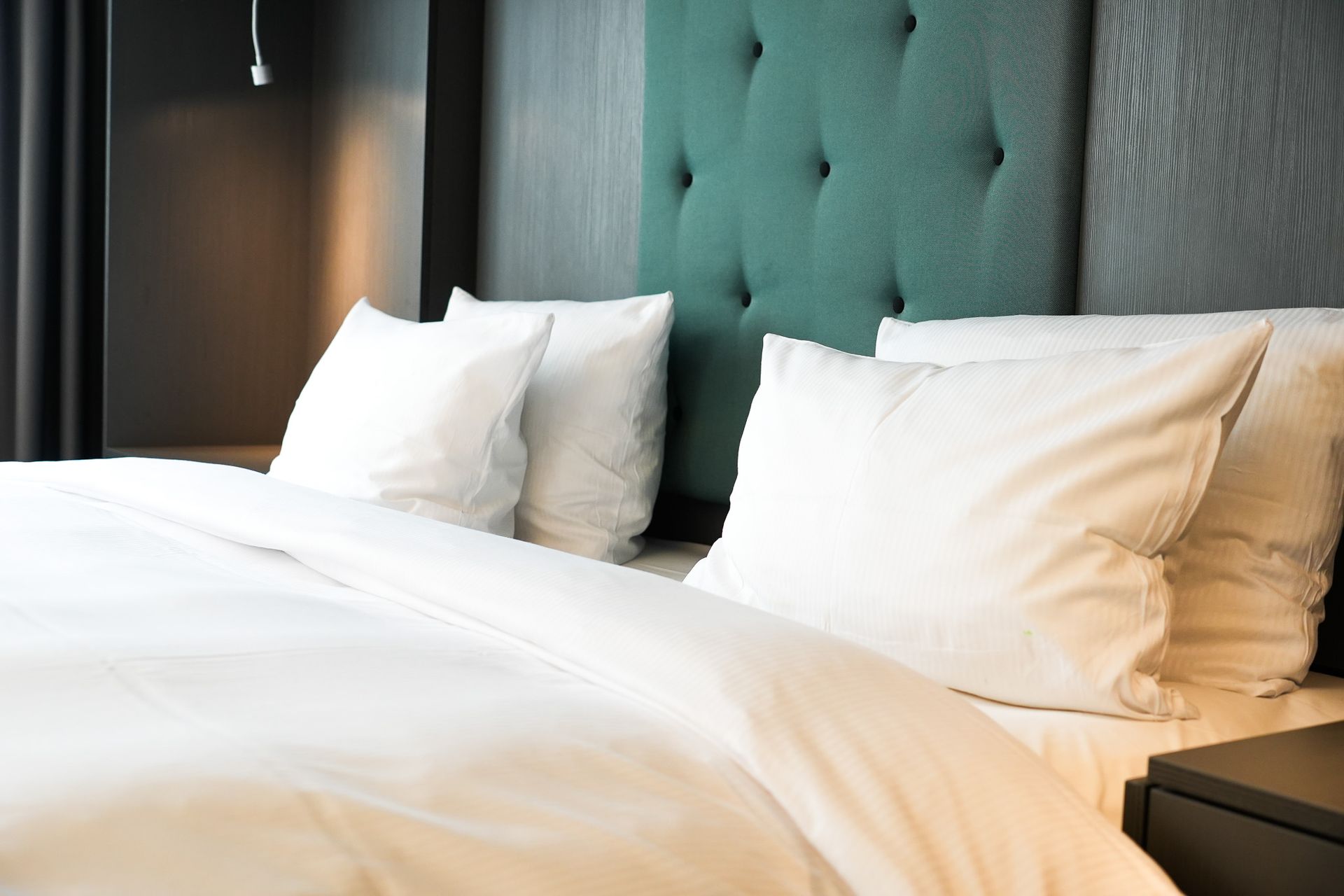 hotel beds