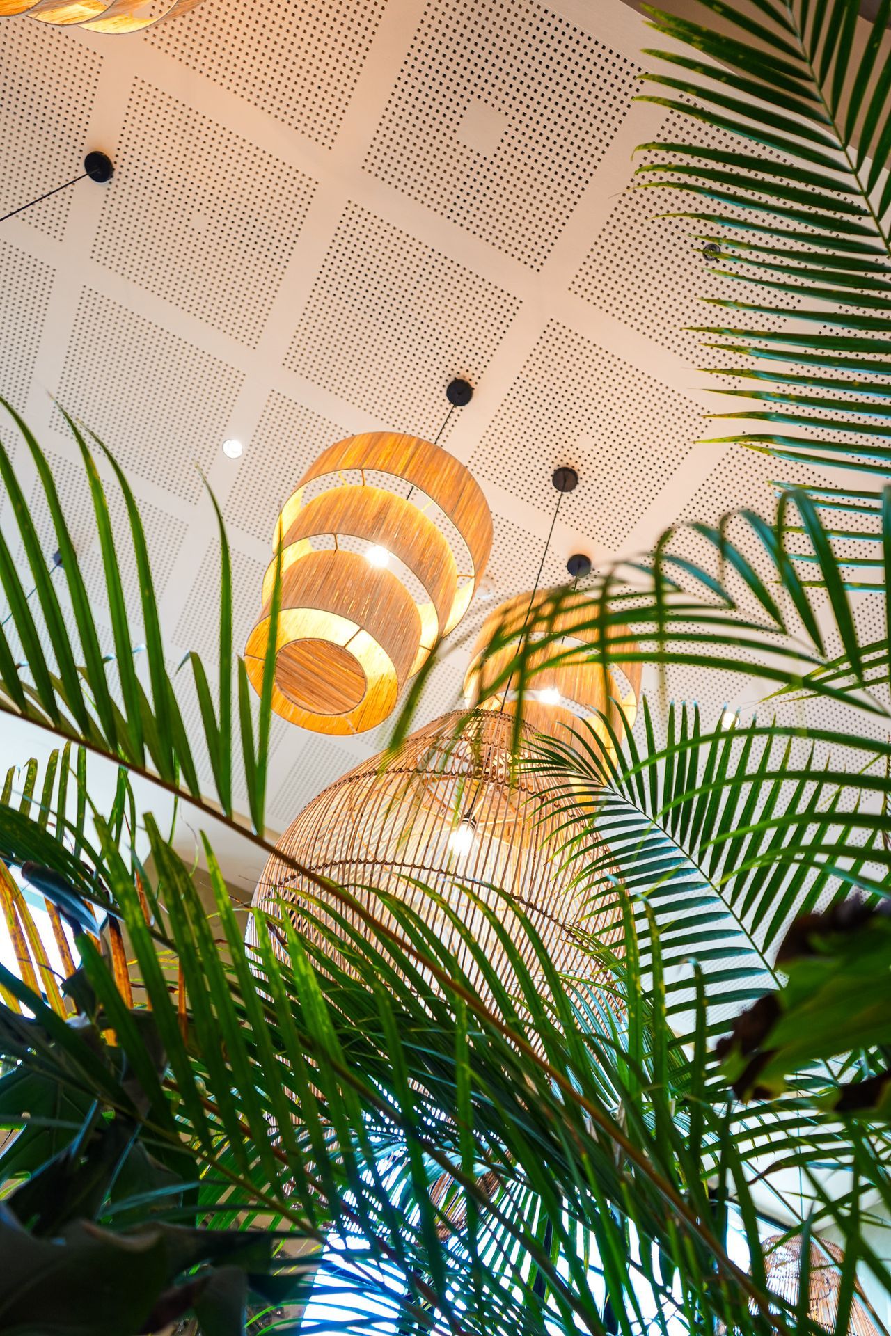 Lighting inside Serra Brussels